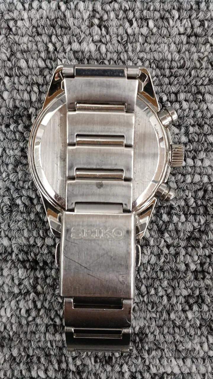 SEIKO Solar Quartz V172-0AP0