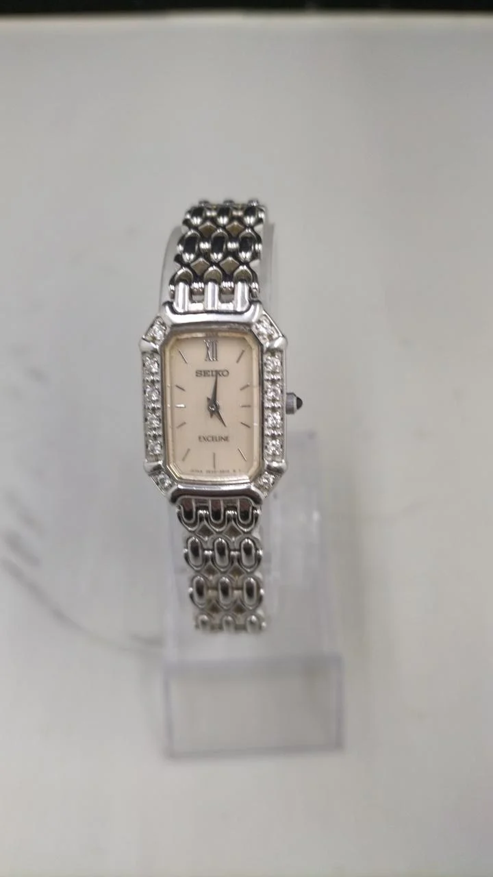 SEIKO Quarz-Analog-Uhr 2E20-7460