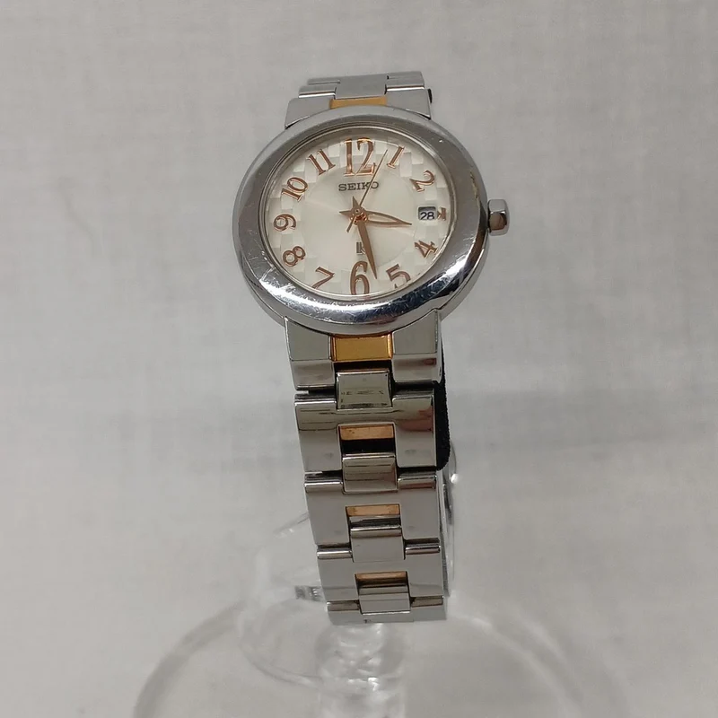 SEIKO Quartz 7N82-0ON0
