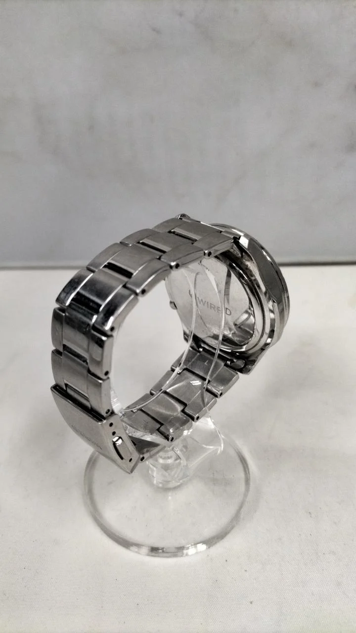 SEIKO Analog Solar V176-0AE0