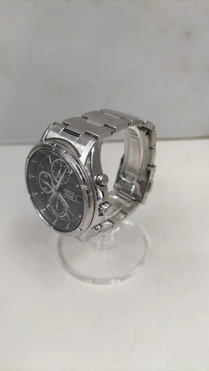 SEIKO Analog Solar V176-0AE0