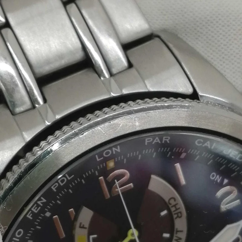 SEIKO Solar-Armbanduhr V195-0AD0