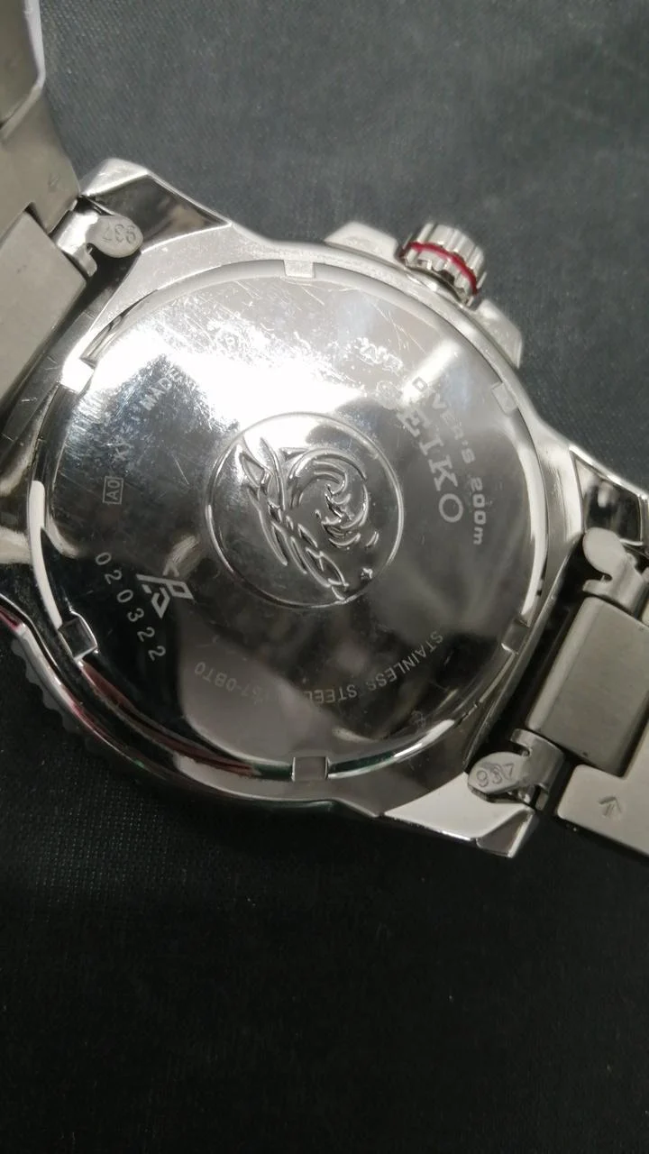 SEIKO Taucheruhr V157-0BT0