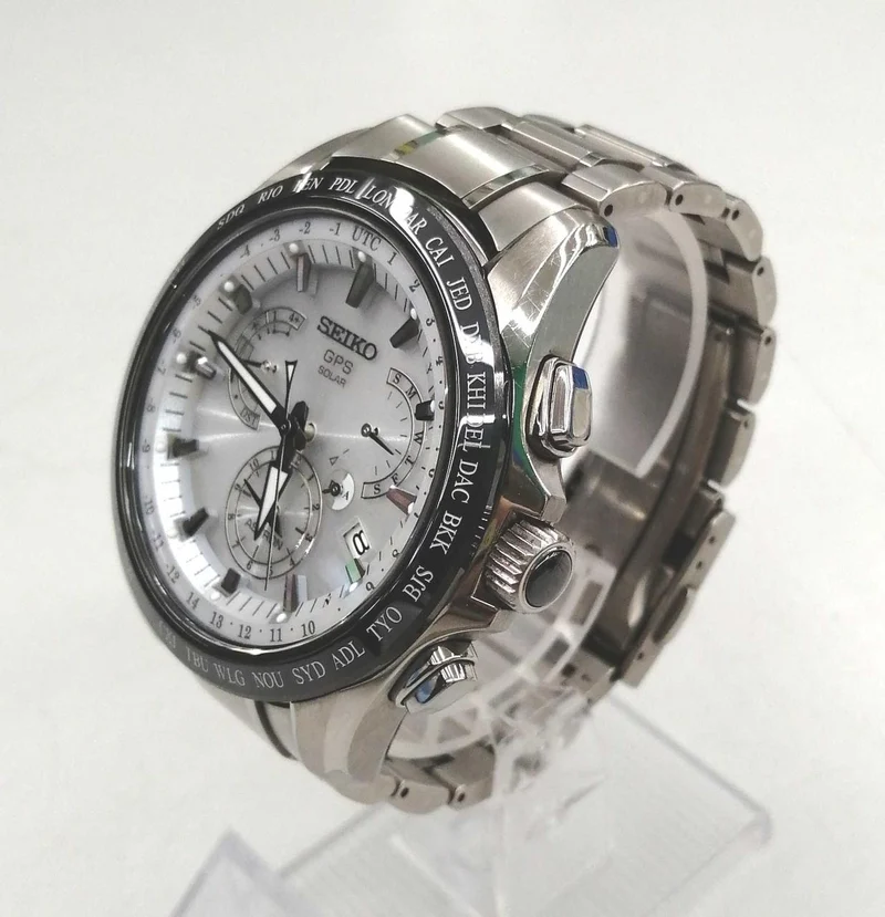 SEIKO Solar-Analog-Armbanduhr 8X53-0AB0-2