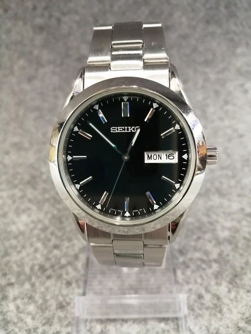 SEIKO Quarz-Armbanduhr SCDC085