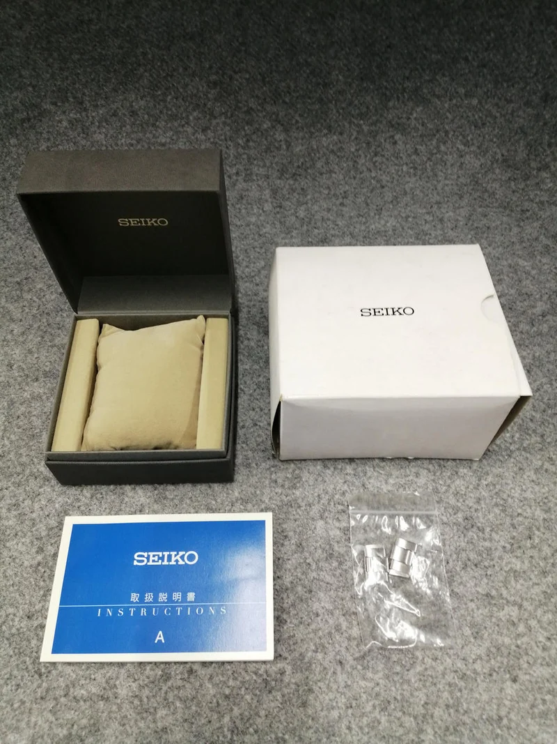 SEIKO Quarz-Armbanduhr SCDC085
