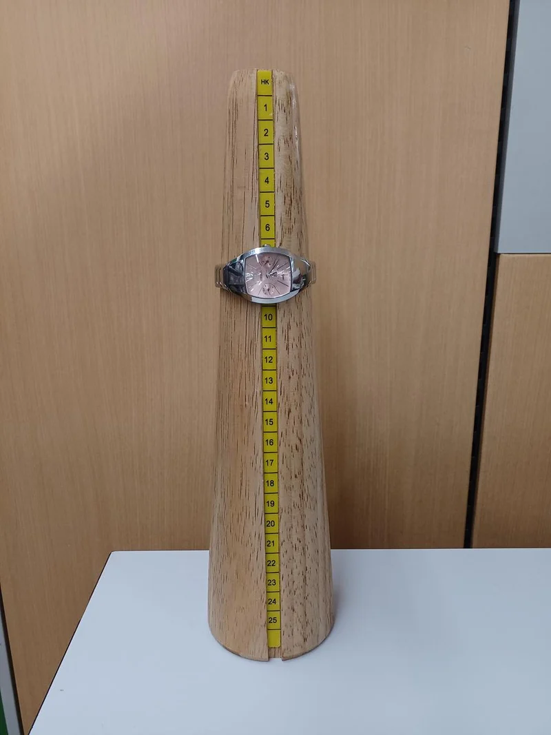 SEIKO Quarz-Analog-Armbanduhr 5Y89-5A20