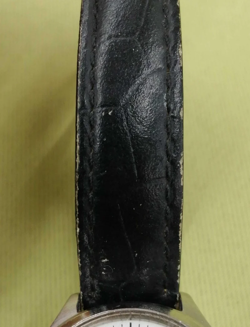 SEIKO Quarz-Armbanduhr V182-0AH0
