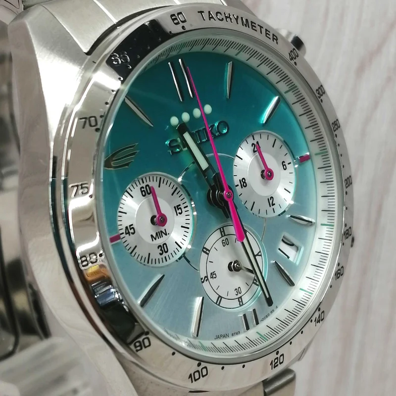 SEIKO Quartz 8T63-00R0