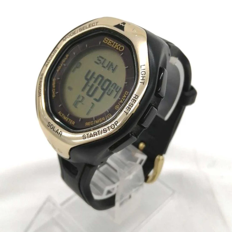 SEIKO Solar-Armbanduhr S822-00A0