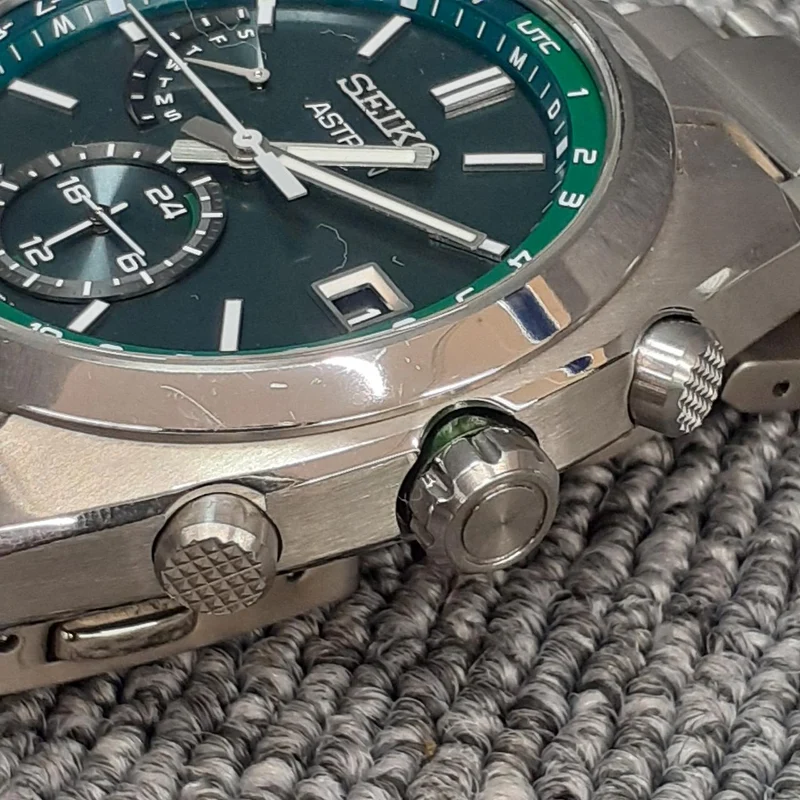 SEIKO Solar-Armbanduhr 8B63-0BA0