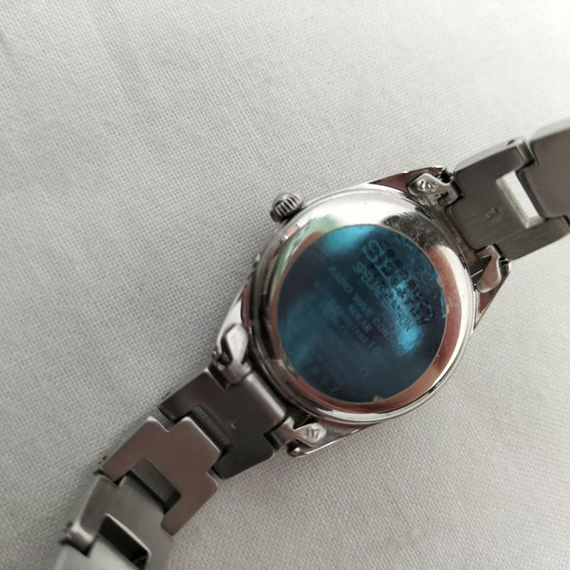 SEIKO Armbanduhr (Solarfrei) 1B22-0BZ0