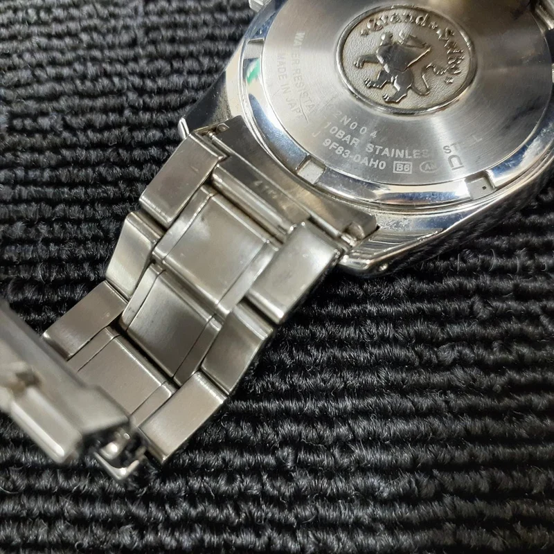 GRAND SEIKO Quarz-Armbanduhr 9F83-0AH0
