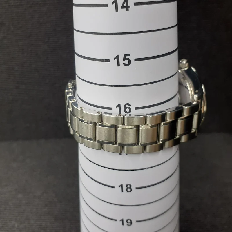 GRAND SEIKO Quarz-Armbanduhr 9F83-0AH0