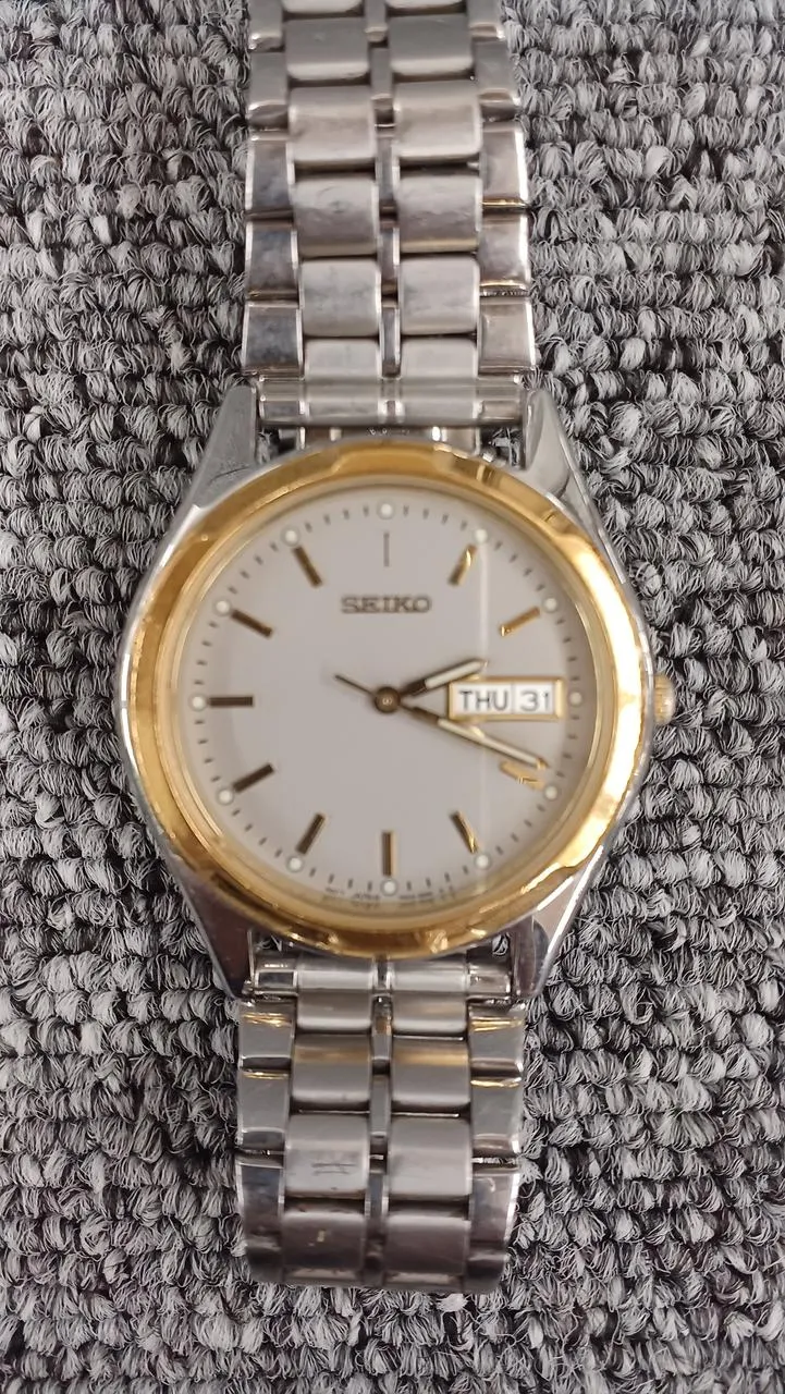 SEIKO Quarz-Analog-Armbanduhr 7N43-8199