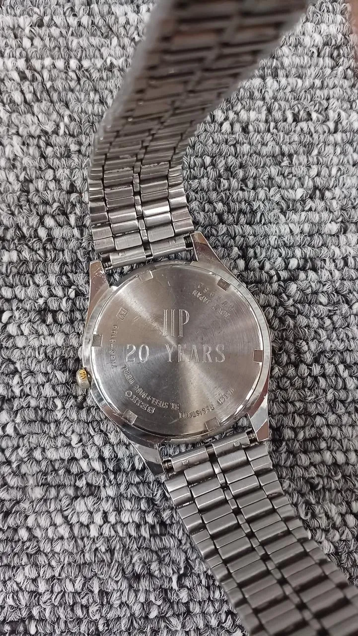SEIKO Quarz-Analog-Armbanduhr 7N43-8199