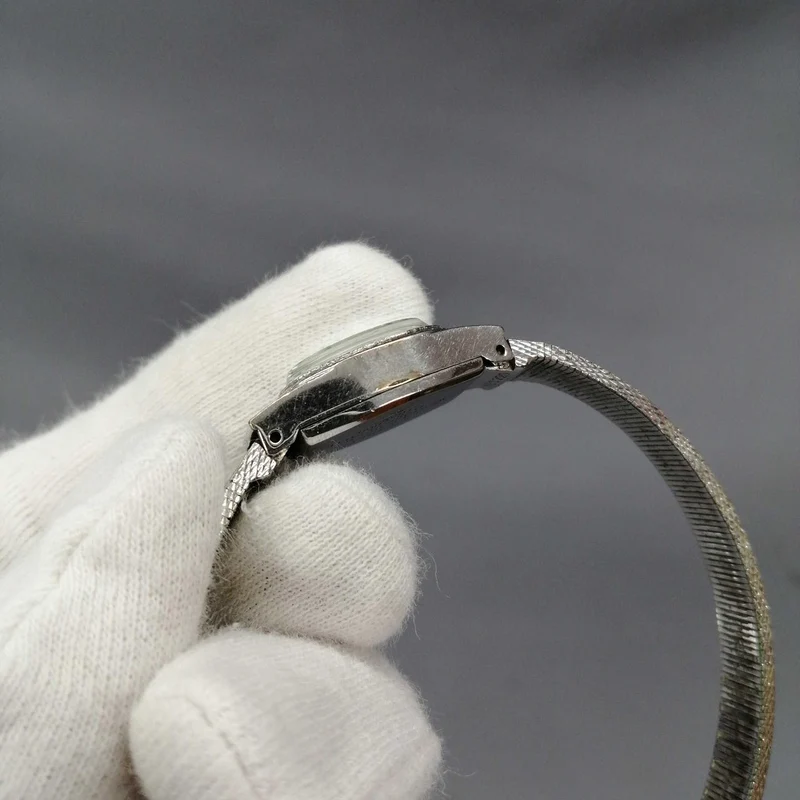 [SCHROTT] SEIKO Armbanduhr mit Handaufzug 1120-7000