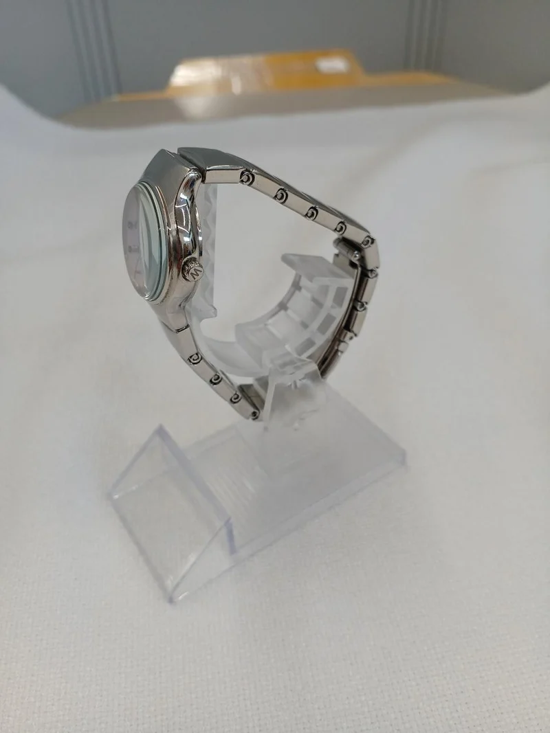SEIKO Armbanduhr V782-6F50