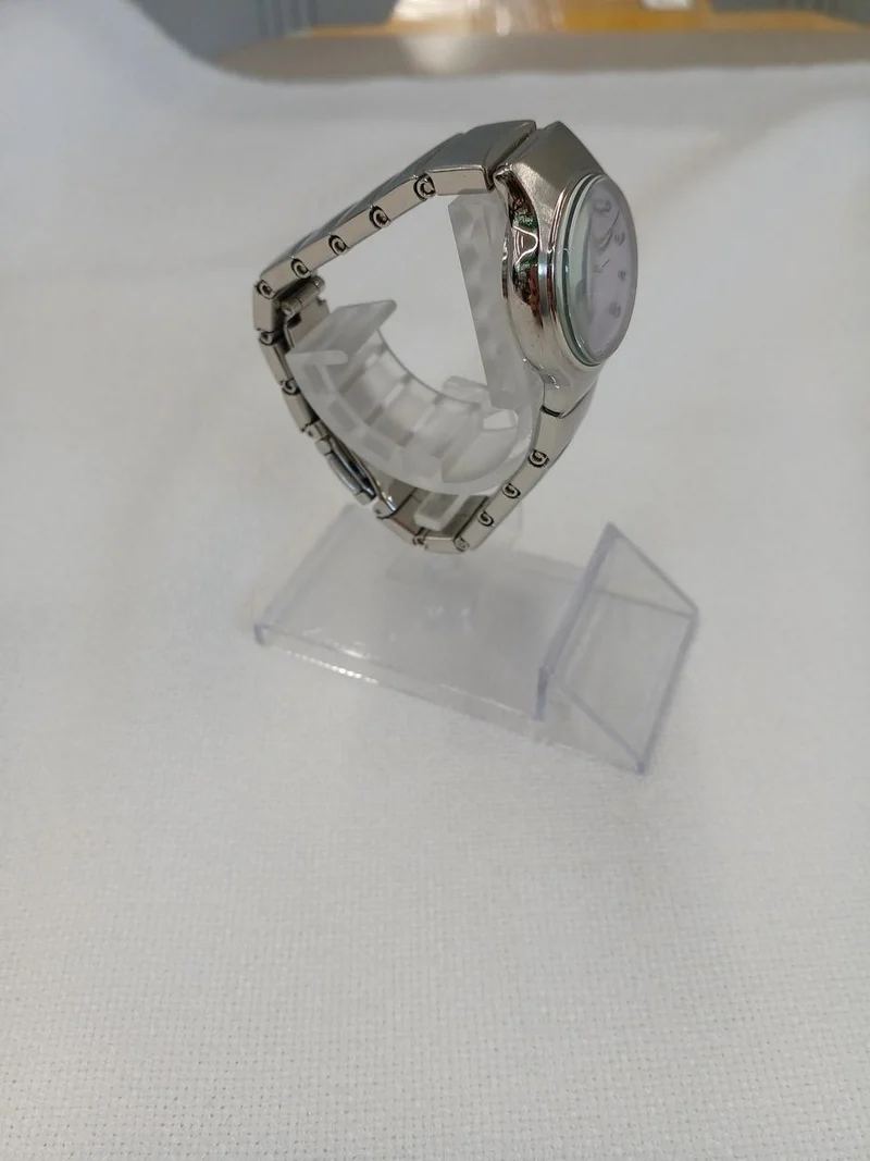 SEIKO Armbanduhr V782-6F50