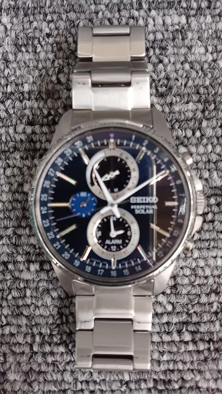 SEIKO Quarz-Analog-Armbanduhr V198-0AC0