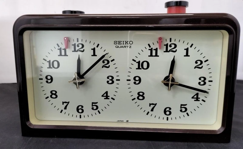 SEIKO Game Clock QZ568
