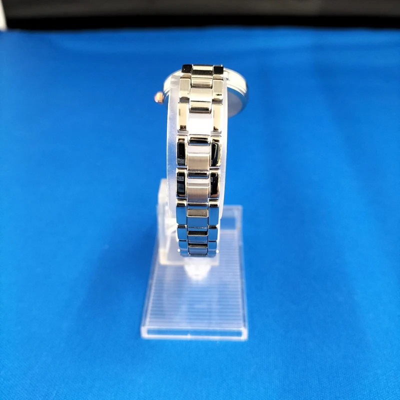 SEIKO Armbanduhr V117-KBY0