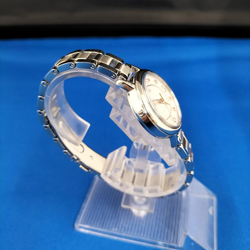 SEIKO Armbanduhr V117-KBY0