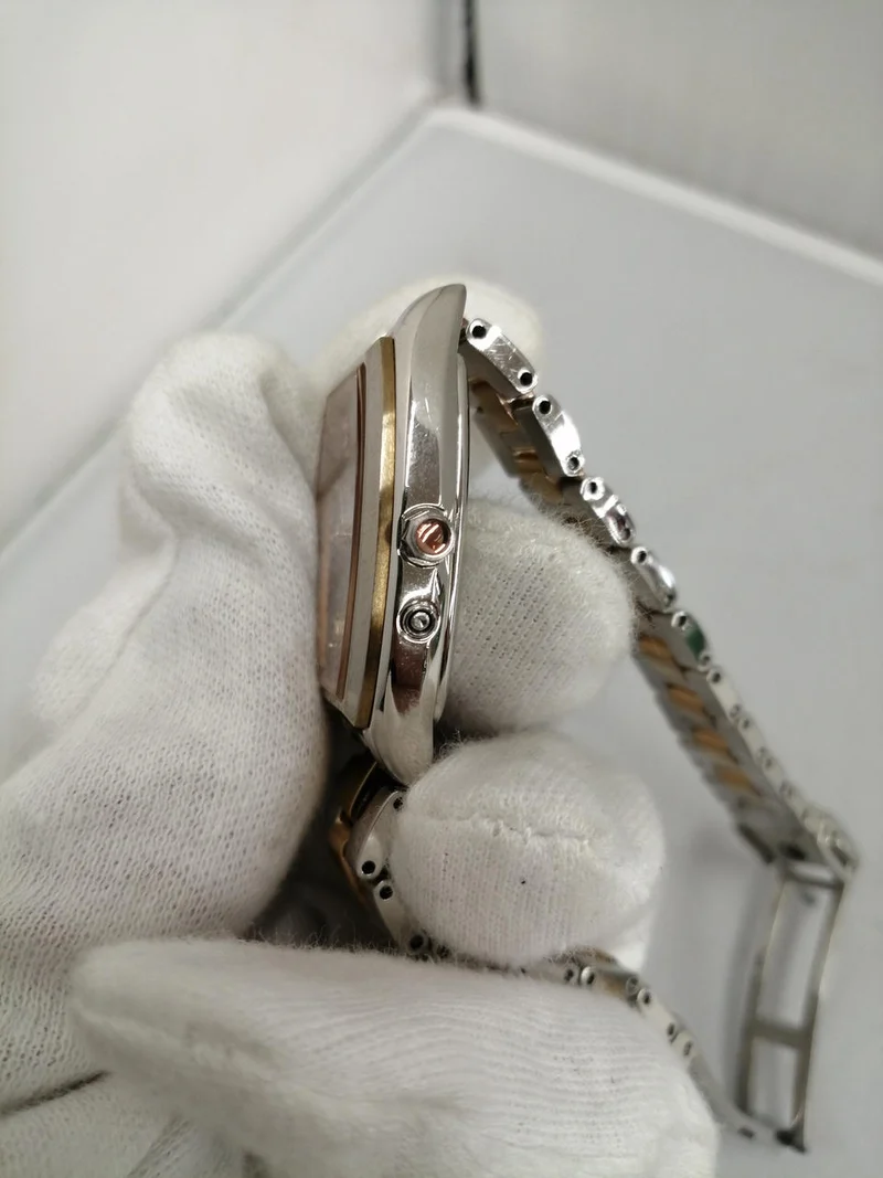 SEIKO Quarz-Armbanduhr 1B32-0AA0
