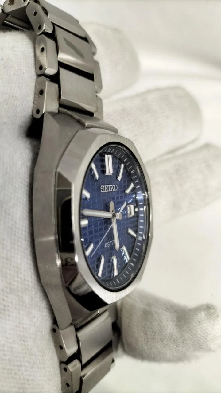 SEIKO ASTRON Solar 7B72-0AF0