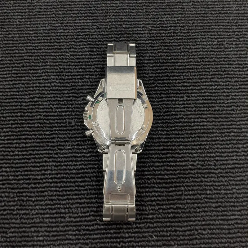 SEIKO Quarz-Armbanduhr 8T63-00D0