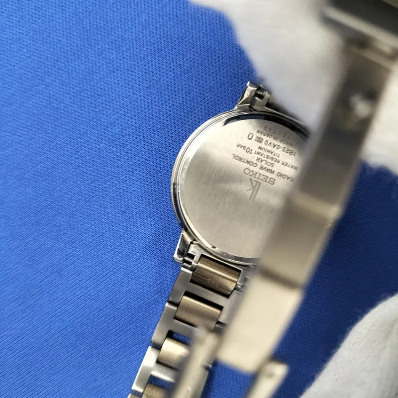 SEIKO Damenarmbanduhr 1B25-0AV0