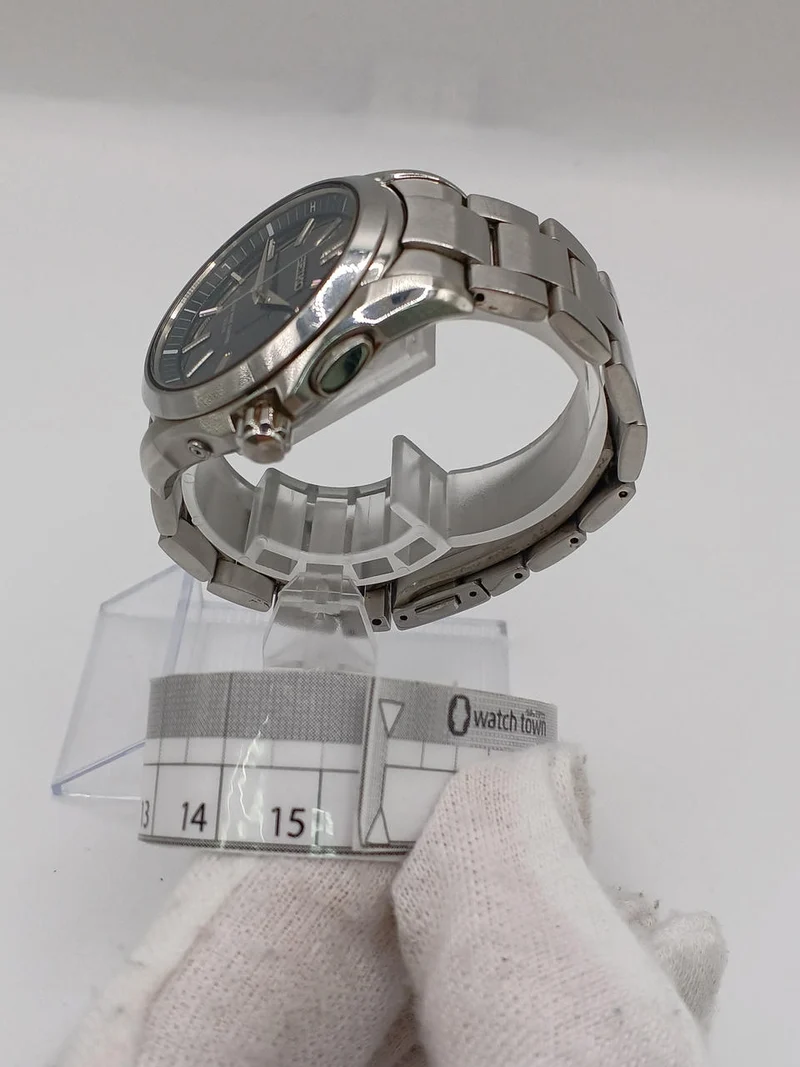 SEIKO Breitz Funkgesteuerte Uhr 7B24-0AK0