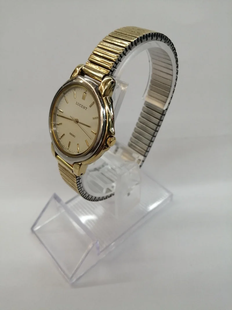 SEIKO Quarzuhr 8N21-6000