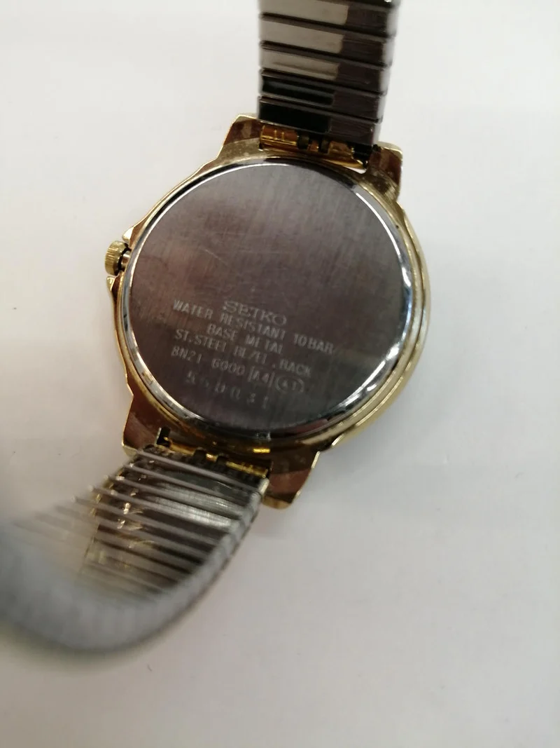 SEIKO Quarzuhr 8N21-6000