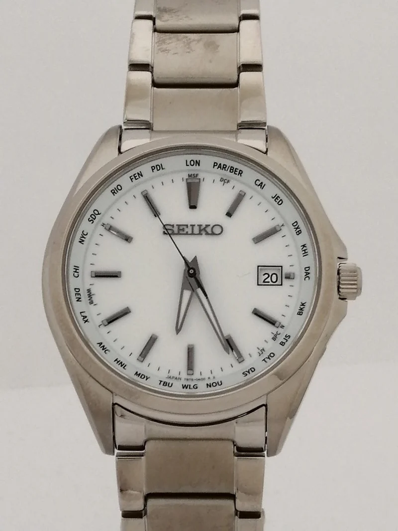 SEIKO Solar Quartz 7B75-0AA0