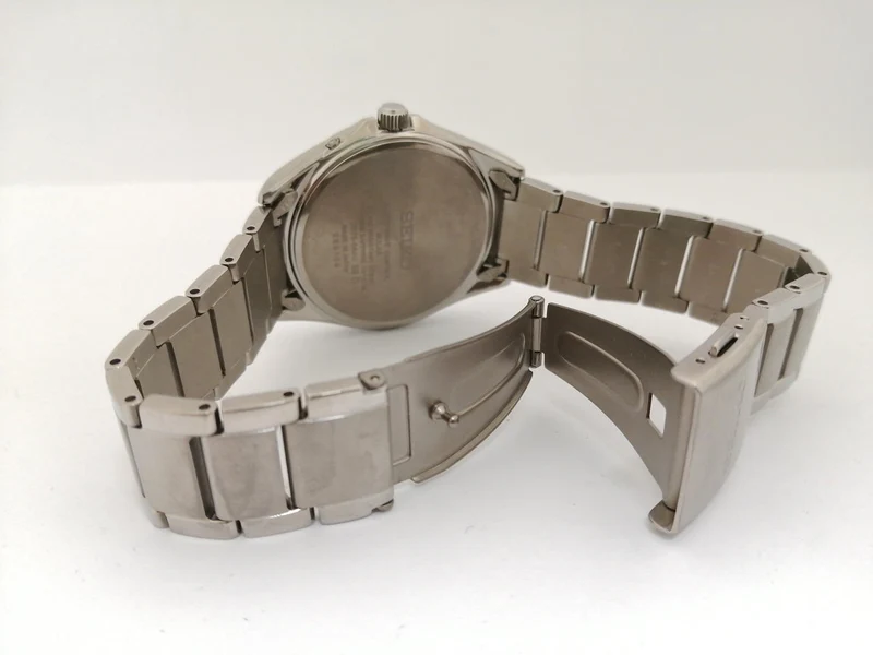 SEIKO Solar Quartz 7B75-0AA0