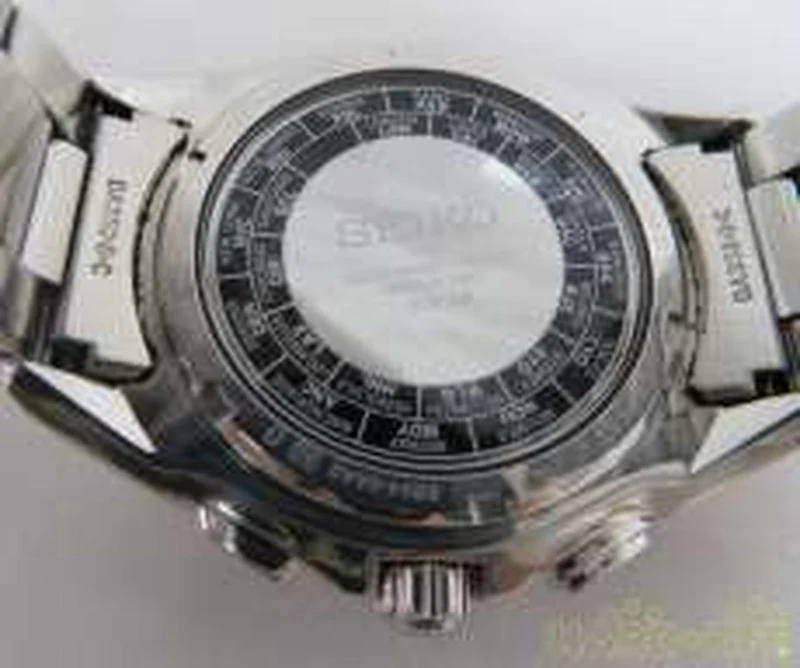 SEIKO Solar-Armbanduhr 8B54-OAAO