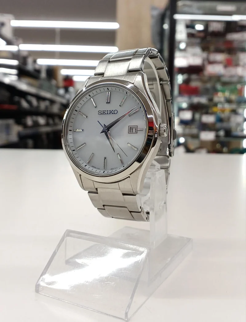 SEIKO Seiko Solar V157-0DR0