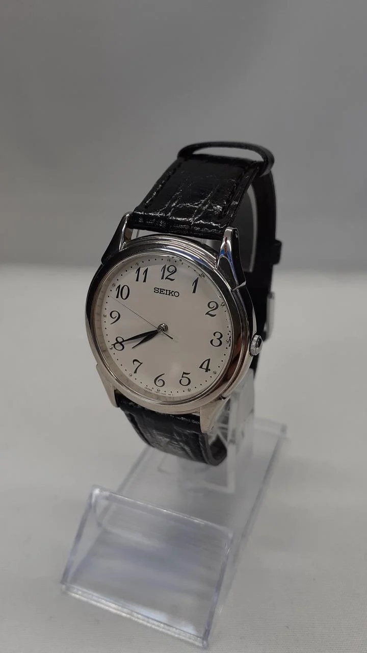 [SCHROTT] SEIKO Quarz-Armbanduhr 7N01-7140