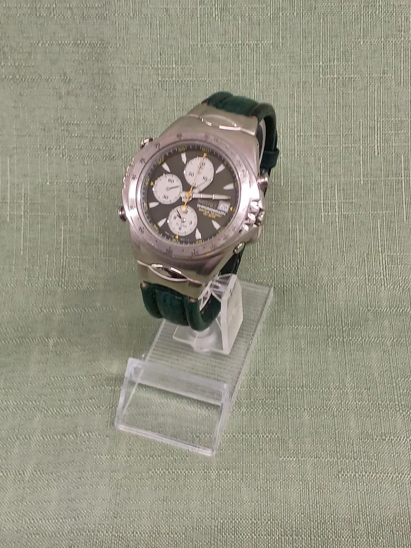 SEIKO Quartz 7T32-6J00
