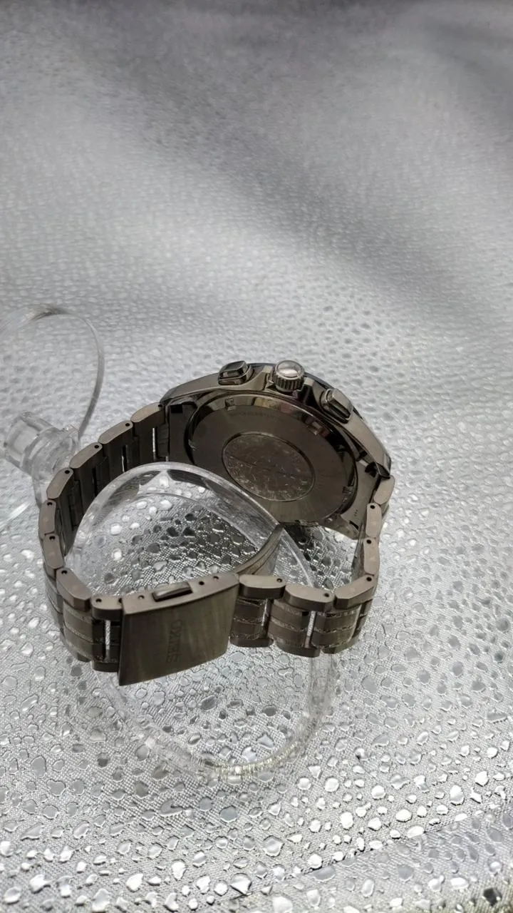 SEIKO Uhr 8X82-0AB0-1