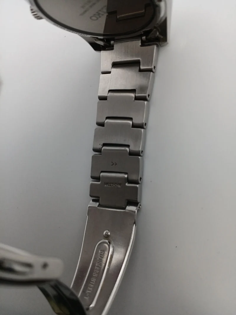 SEIKO Solar-Analog-Armbanduhr 7B24-0AN0