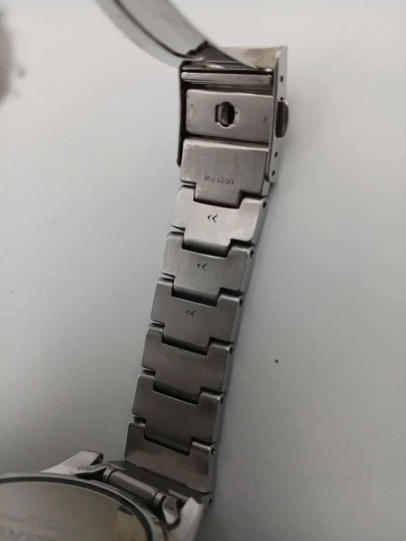 SEIKO Solar-Analog-Armbanduhr 7B24-0AN0