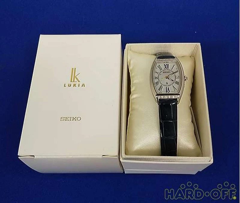 SEIKO LUKIA Solarradio 1B32-0AR0