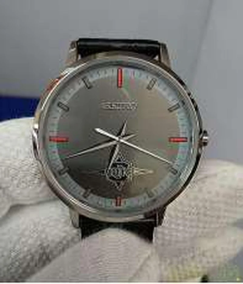 SEIKO Ultraman Dyna TDG Limited Edition GUTS Modell