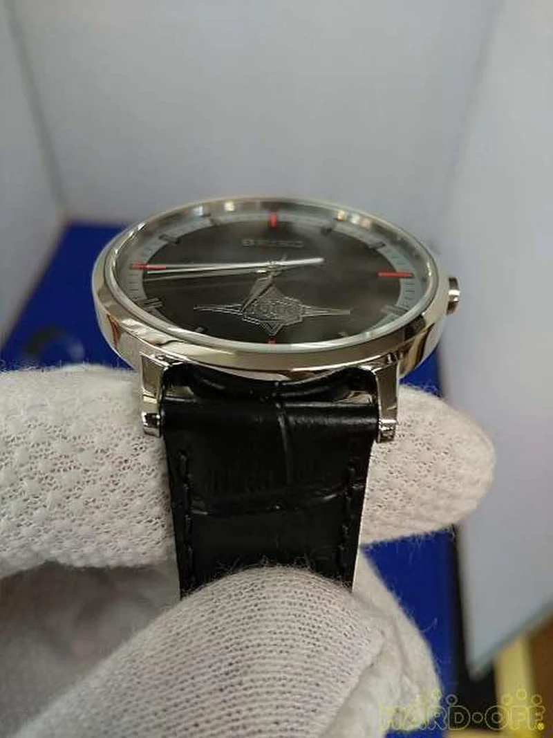 SEIKO Ultraman Dyna TDG Limited Edition GUTS Modell