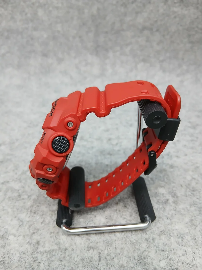 CASIO G-SHOCK GA-700-4AJF