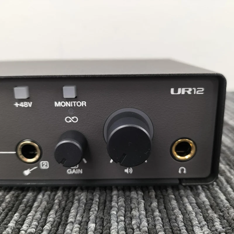 YAMAHA [Gebrauchsspuren] UR12MK3 UR12MK3