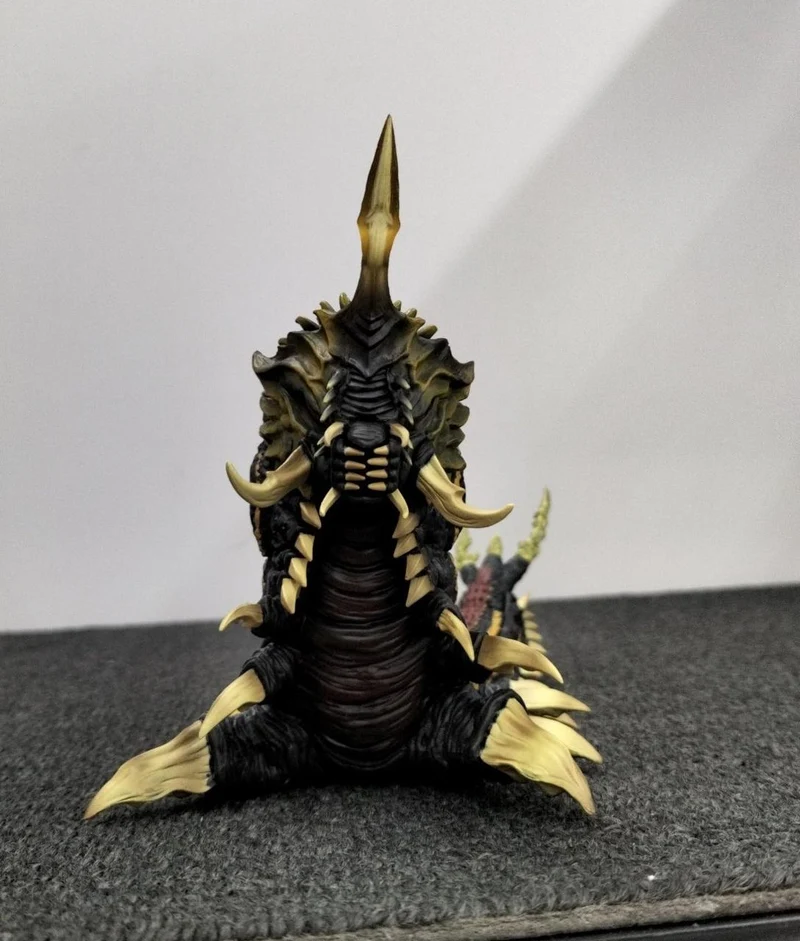 BANDAI Godzilla B Prize Batra (Larve)