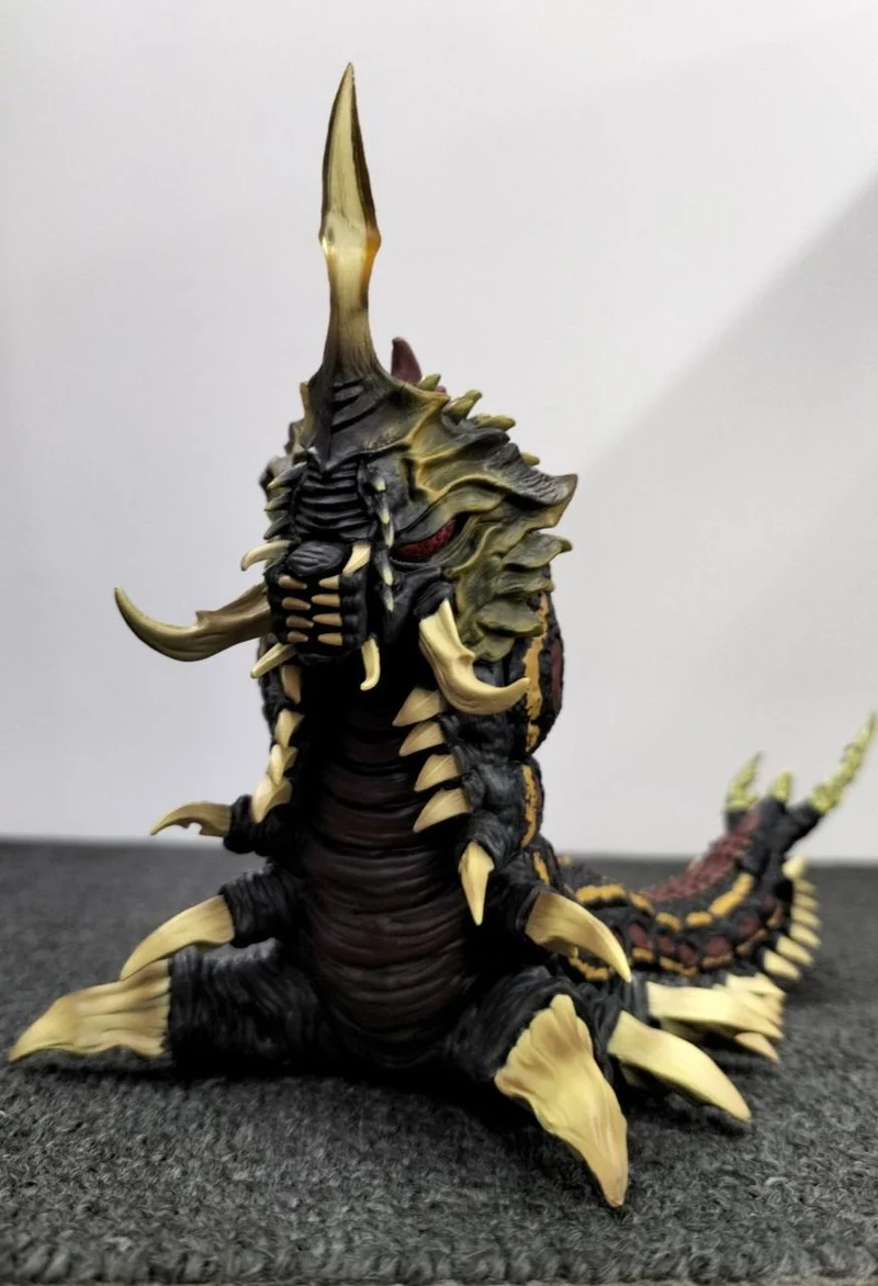 BANDAI Godzilla B Prize Batra (Larve)